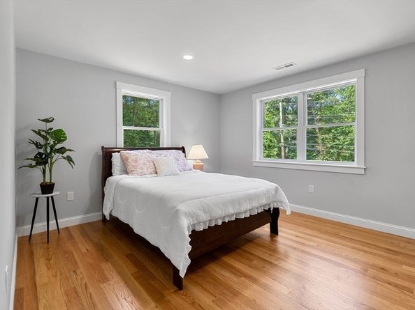 11 Bicknell Rd, Billerica MA 01821