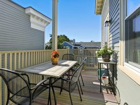131 Derby St 3F, Salem MA 01970