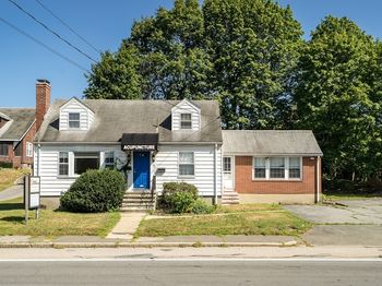 192 Lexington Street