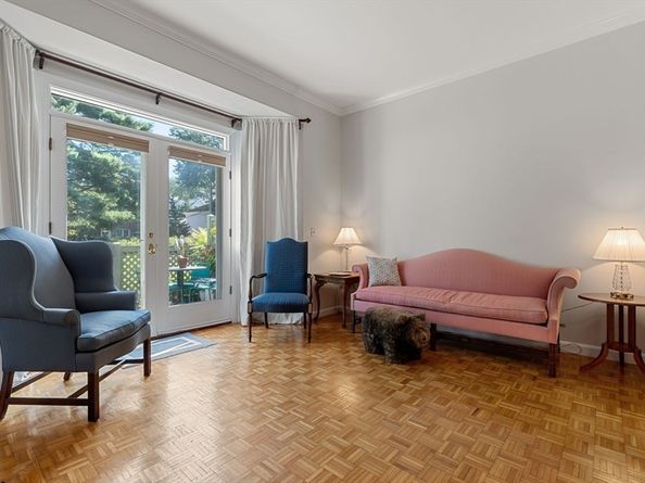 55 Eliot St 43, Boston MA 02130