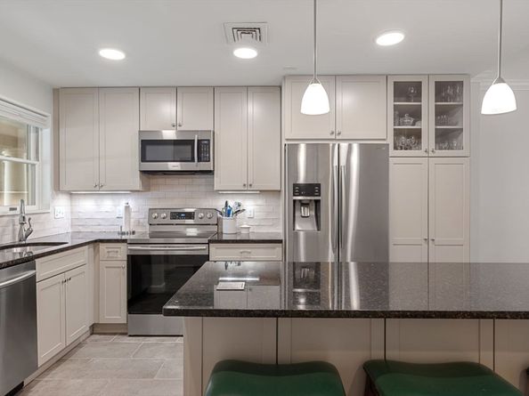 55 Eliot St 43, Boston MA 02130
