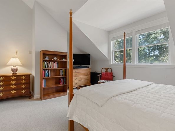 55 Eliot St 43, Boston MA 02130