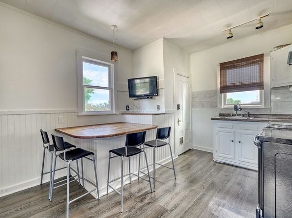 308 Bowdoin St, Winthrop MA 02152