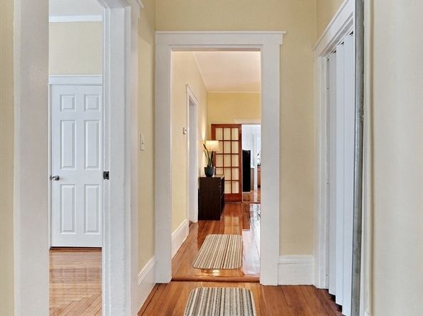 308 Bowdoin St, Winthrop MA 02152