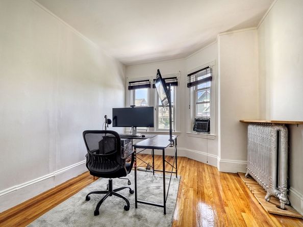 308 Bowdoin St, Winthrop MA 02152