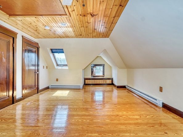 308 Bowdoin St, Winthrop MA 02152