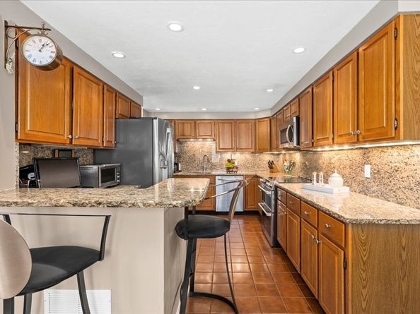 45 Lebeaux Dr 45, Shrewsbury MA 01545