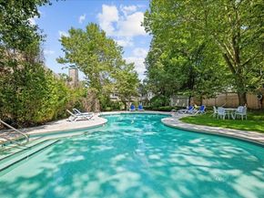 45 Lebeaux Dr 45, Shrewsbury MA 01545