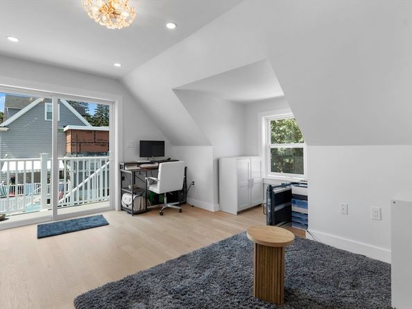 12 Sewall Ave 3C, Winthrop MA 02152