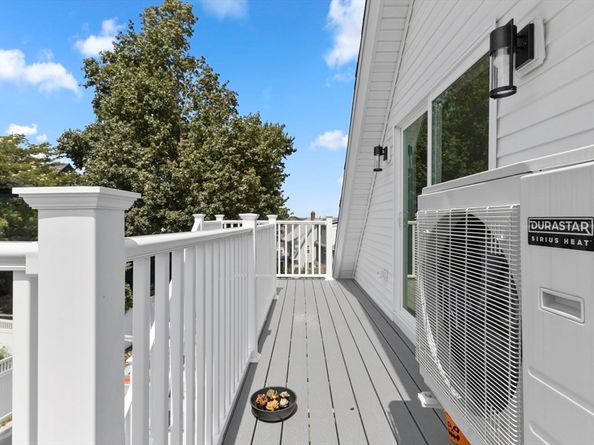 12 Sewall Ave 3C, Winthrop MA 02152