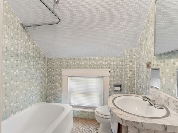 278 Purchase Street, Milford MA 01757
