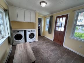 13 Simon Court, Clinton MA 01510