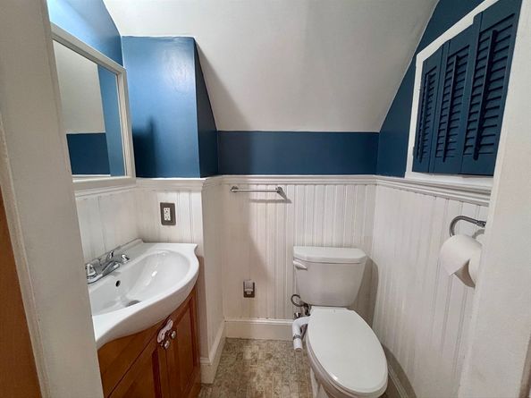 13 Simon Court, Clinton MA 01510