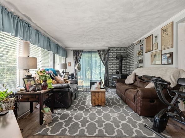 130 Tower Rd, Lincoln MA 01773
