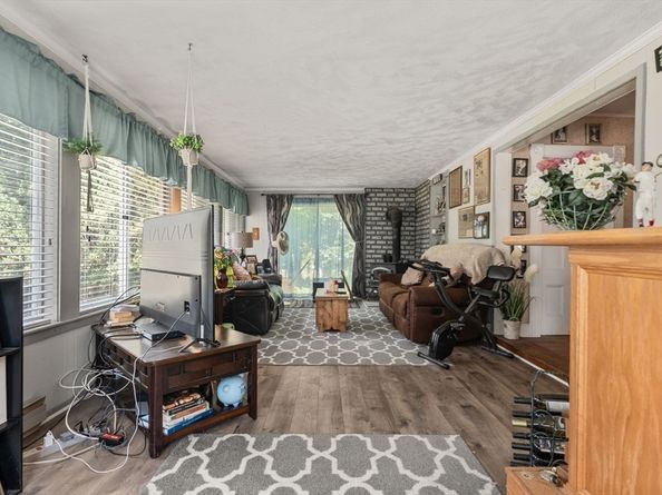 130 Tower Rd, Lincoln MA 01773