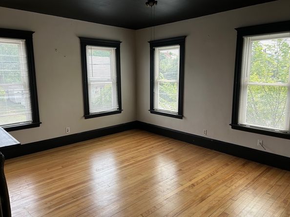 330 Washington Ave, Chelsea MA 02150