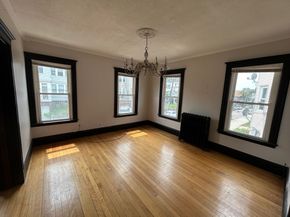 330 Washington Ave, Chelsea MA 02150