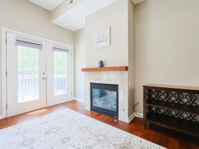 218 Reservoir St 106, Holden MA 01520