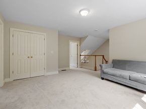 11 Cole Dr 11, Hopkinton MA 01748