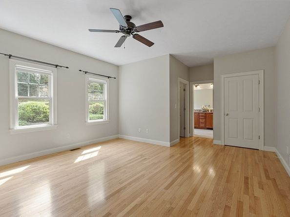 11 Cole Dr 11, Hopkinton MA 01748