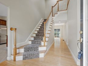 11 Cole Dr 11, Hopkinton MA 01748