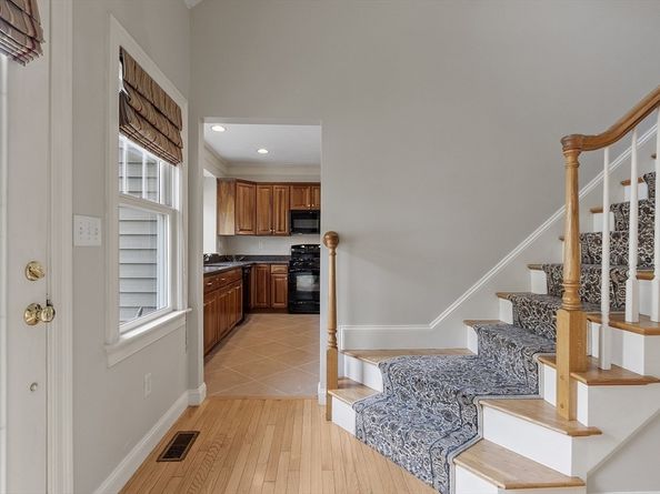 11 Cole Dr 11, Hopkinton MA 01748