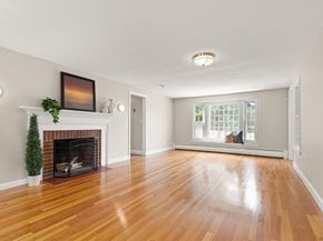 5 James Road, Reading MA 01867