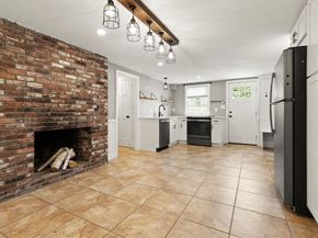 5 James Road, Reading MA 01867