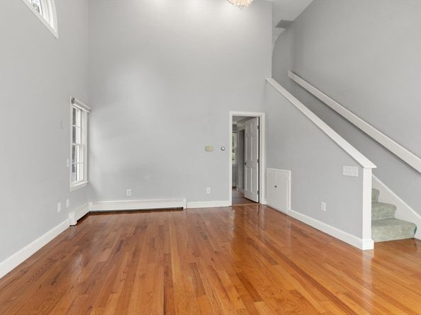 5 James Road, Reading MA 01867