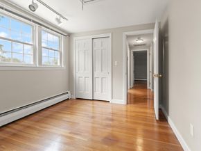 5 James Road, Reading MA 01867