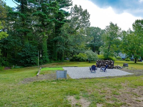 51 Murphy Rd, Hudson MA 01749