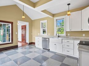 666 Baldwinville Rd, Templeton MA 01436