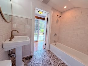 666 Baldwinville Rd, Templeton MA 01436