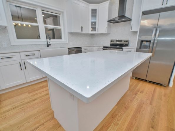 10 Exeter St, Brockton MA 02302