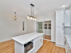 10 Exeter St, Brockton MA 02302