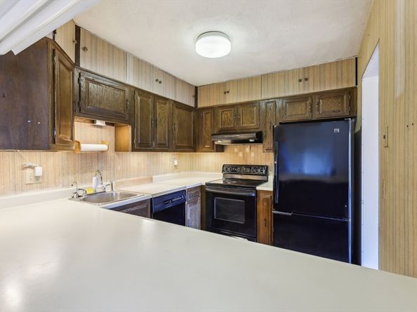 2 Ledgewood Way 25, Peabody MA 01960