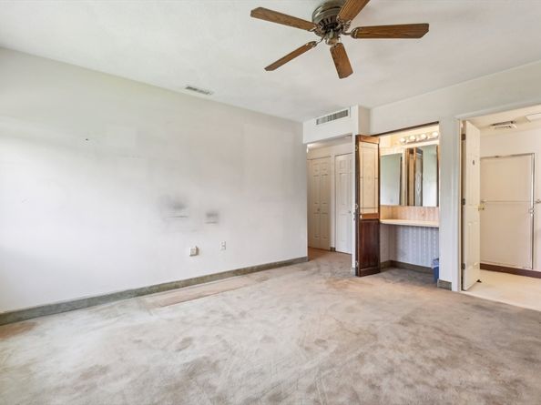 2 Ledgewood Way 25, Peabody MA 01960