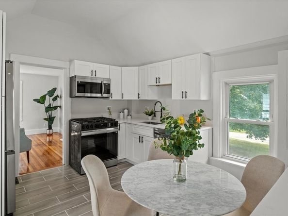 135 Cottage St 2, Norwood MA 02062