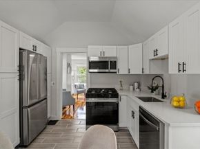 135 Cottage St 2, Norwood MA 02062