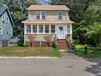 46 Oakwood St