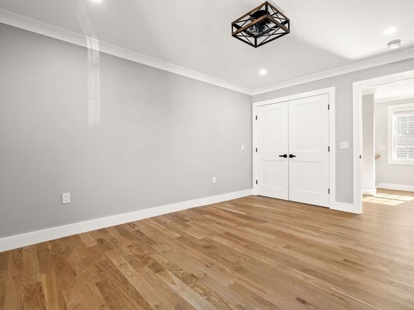 1 Wall St, Quincy MA 02169