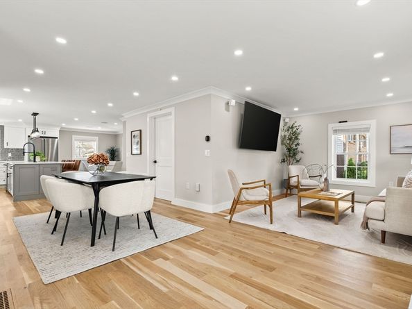 1 Wall St, Quincy MA 02169
