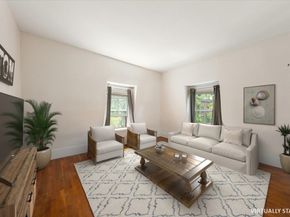 26 Linnaean Street 3, Cambridge MA 02138