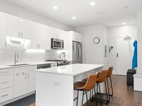 197-207 Maverick St 204, Boston MA 02128