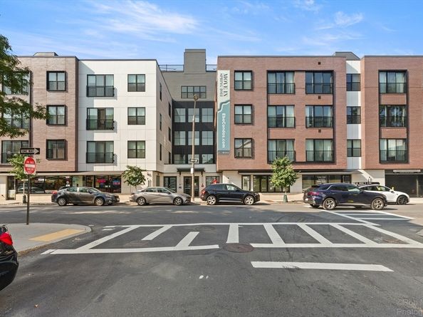 197-207 Maverick St 204, Boston MA 02128