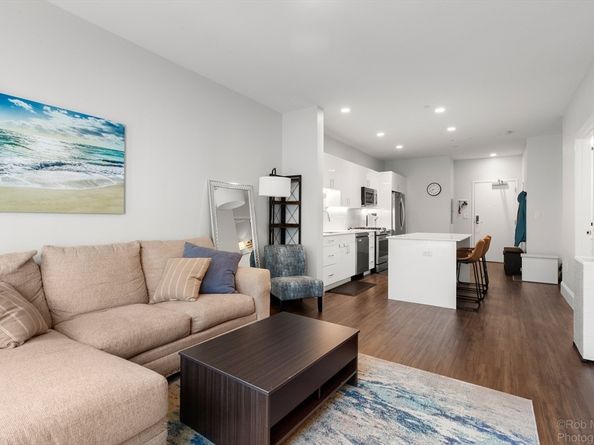197-207 Maverick St 204, Boston MA 02128