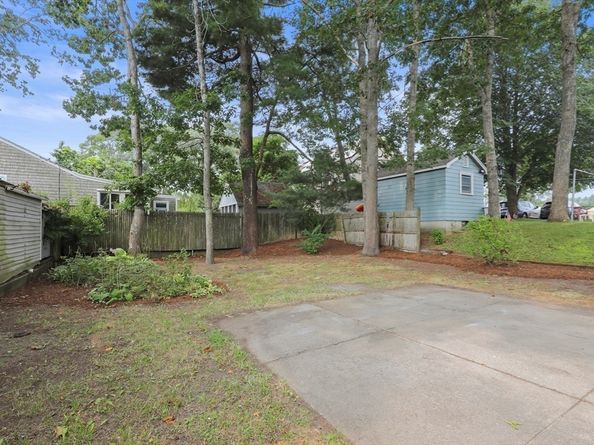 49 Shore Ave, Wareham MA 02571