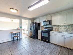 28 Naples Ave, Saugus MA 01906