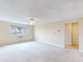 30 Rich St 17, Malden MA 02148