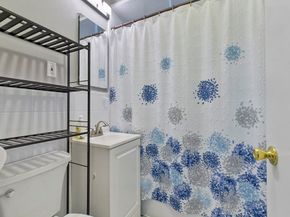 180-A River Street 10, Waltham MA 02453